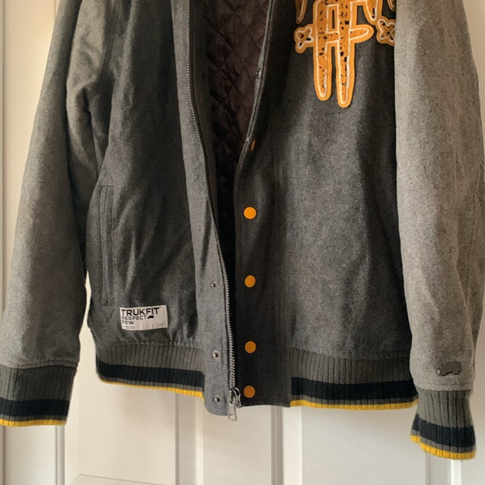 Trukfit “Trukfit Mob To The End” Gray & Yellow Men’s - Picture 7 of 16